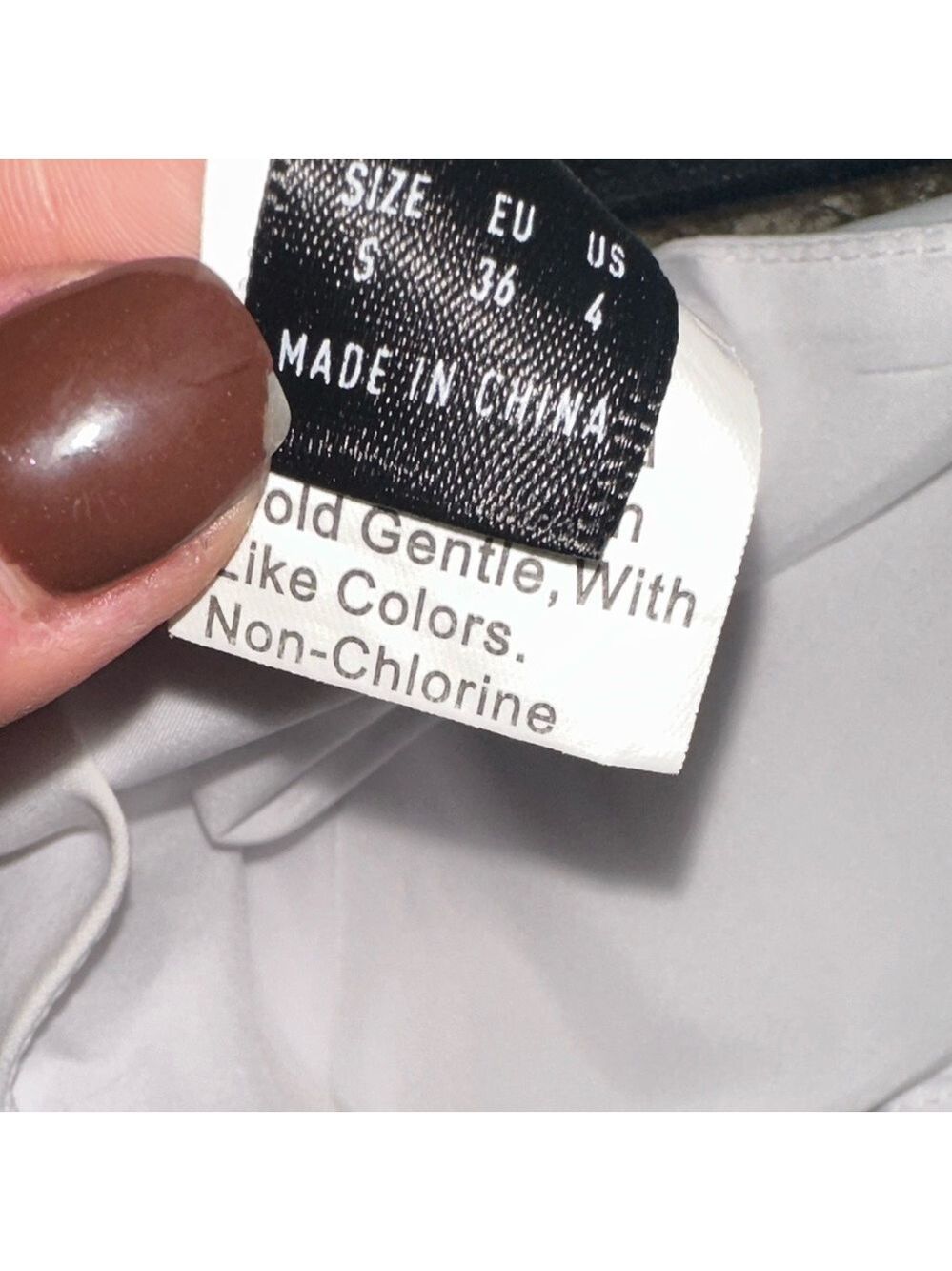 White Long Sleeve Crop Top Small - Picture 6 of 6